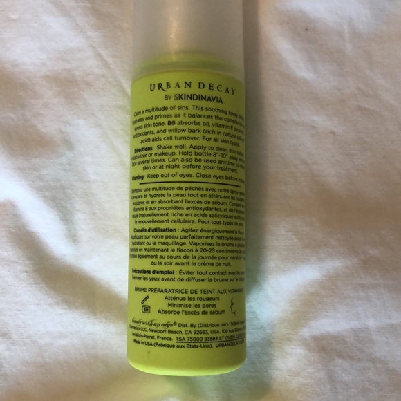 B6 vitamin infused complexion prep priming spray - Picture 2 of 2